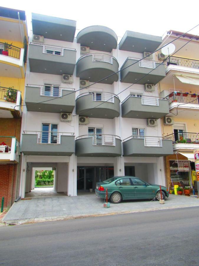 Artistic Rent Rooms & Apartments Nea Kallikrateia Exterior foto